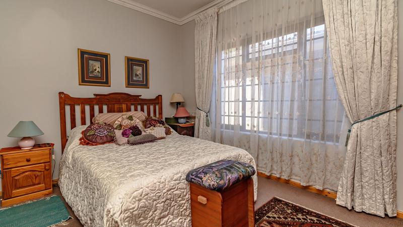5 Bedroom Property for Sale in Tergniet Western Cape